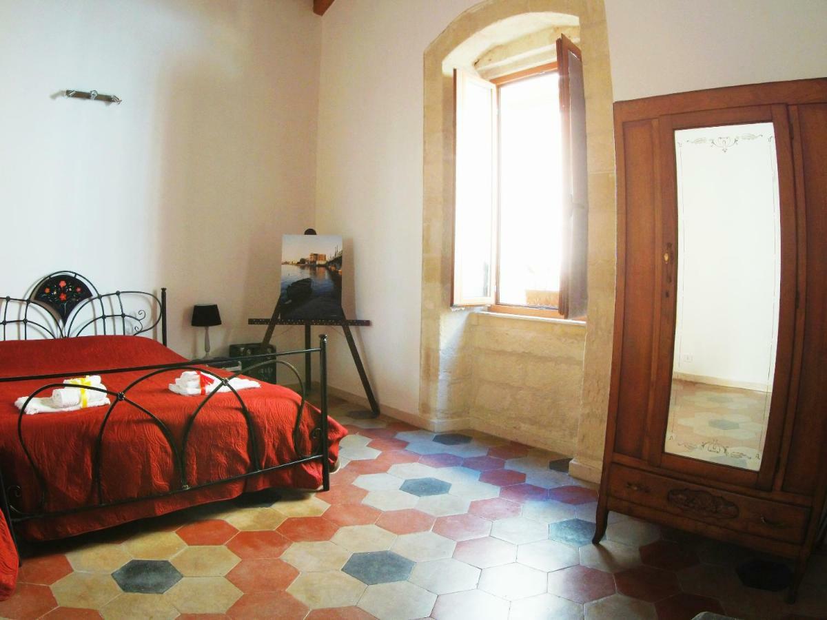 Bed and Breakfast Tra Gli Archi Taranto Exteriér fotografie